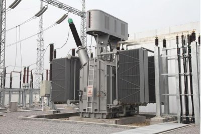 ���׃���� 